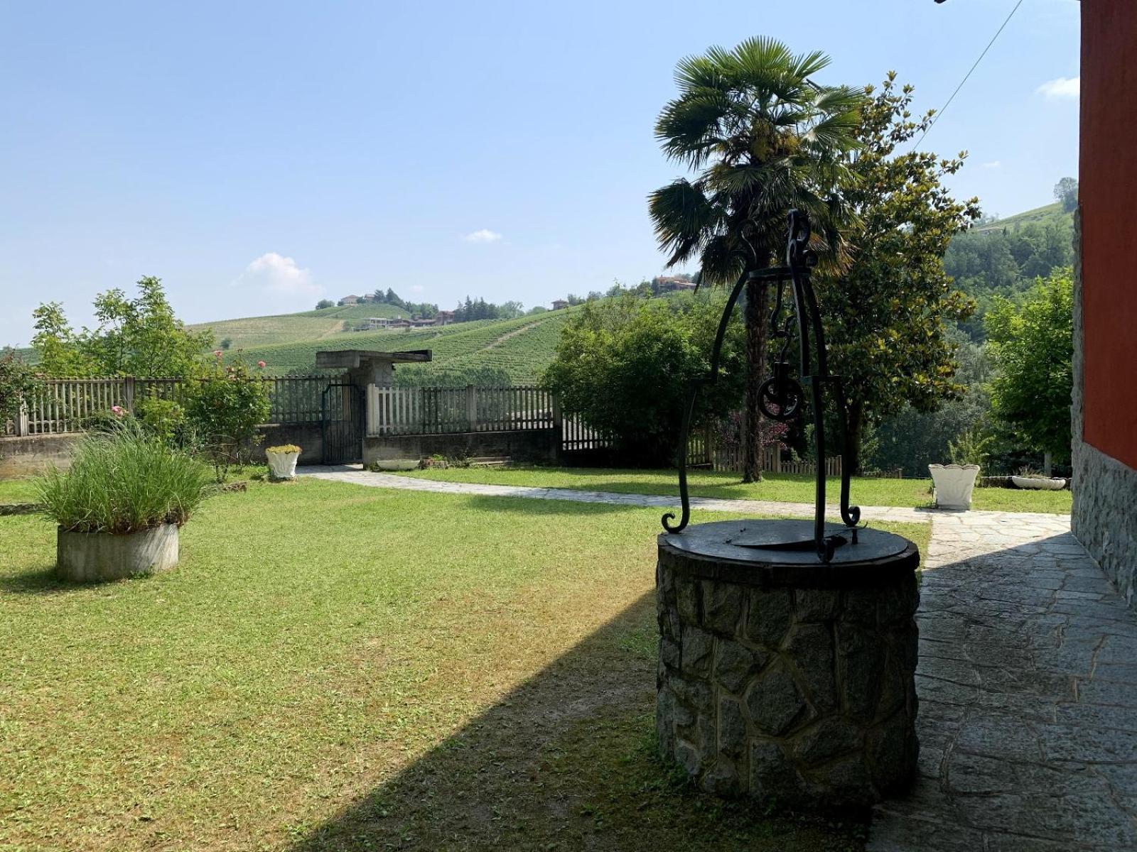 Bricco Nebbiolo Apartment Neviglie Exterior photo